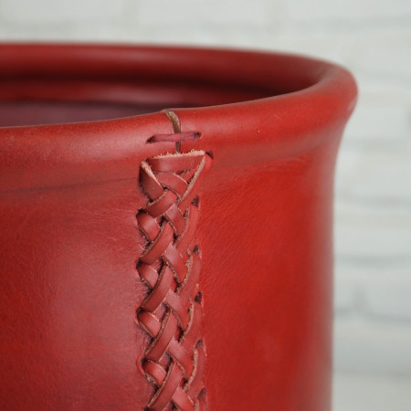 Papelera en color cereza