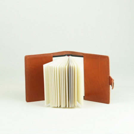 Libro Cuadrado en color original