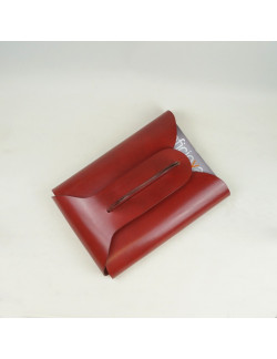 Revistero Tartera en color cereza