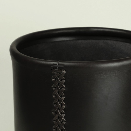 Papelera en color negro