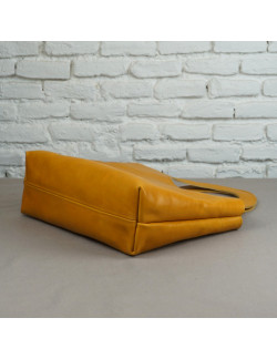 CIRO en color amarillo combinado con tabaco