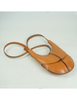 Bolsa Peregrina en color miel