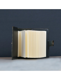 Libro Cuadrado en color negro