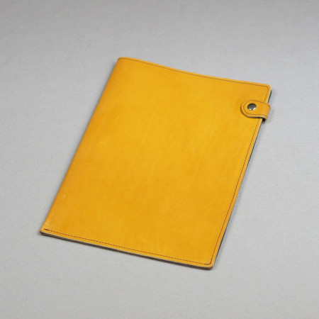 Dosier en color amarillo