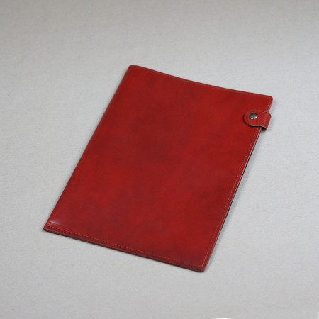 Dosier en color cereza