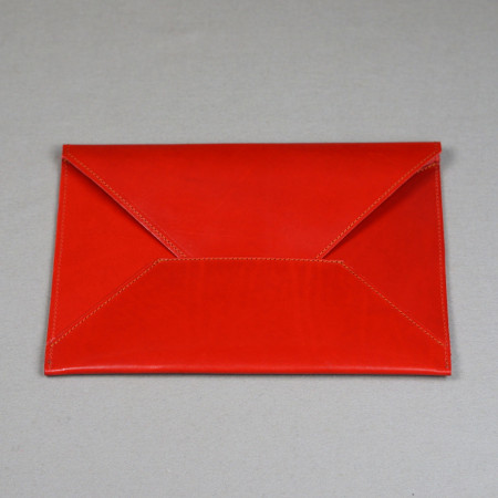 Sobre Grande en color rojo