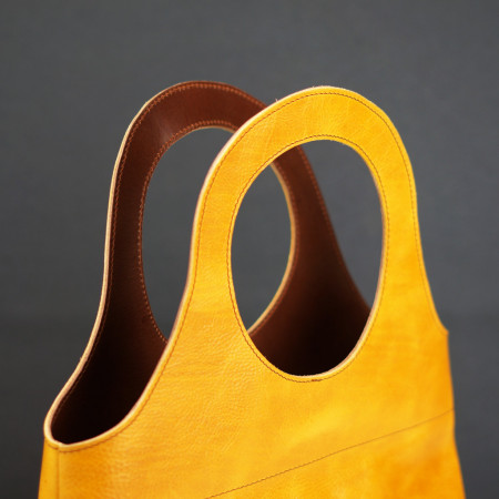 CIRO en color amarillo combinado con tabaco