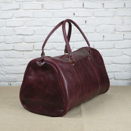 Bolsa de Viaje en color burdeos cosida en burdeos