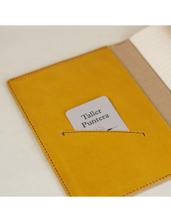 Libreta A5 en amarillo