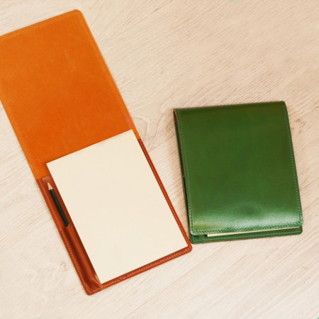 Bloc A5 uno en color original y otro verde