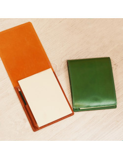 Bloc A5 uno en color original y otro verde