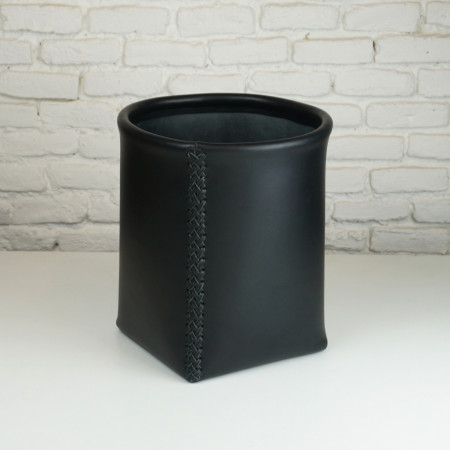 Papelera en color negro