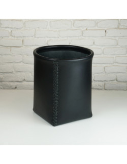 Papelera en color negro