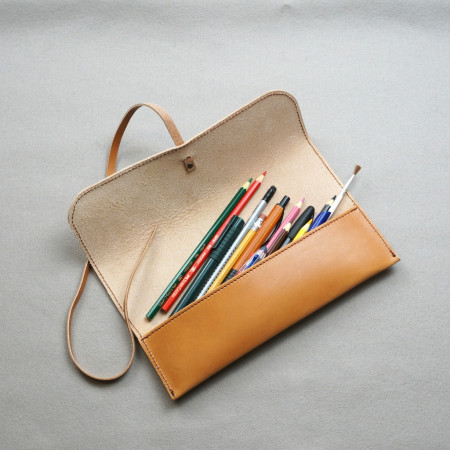 Plumier en piel original