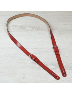 Correa para cuello en color cereza