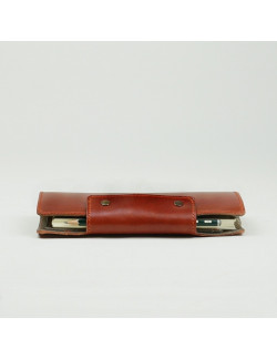 Reporter en color original combinado con gris en el interior