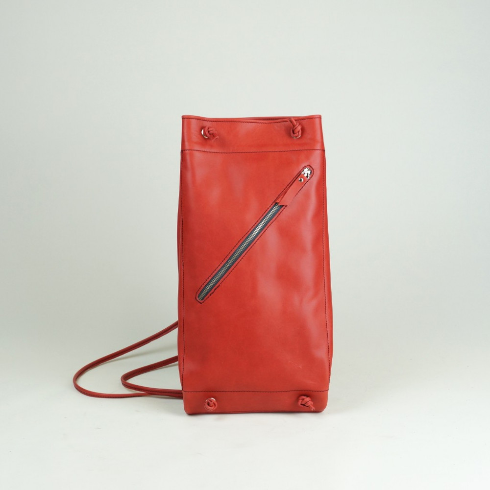 Talego color rojo cosido en burdeos claro