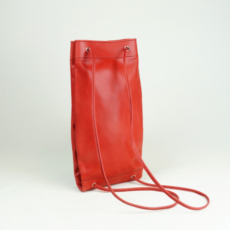 Talego color rojo cosido en burdeos claro