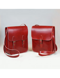 Holanda Vertical con 2 y 1 hebillas en color cereza y cosidas en negro y naranja