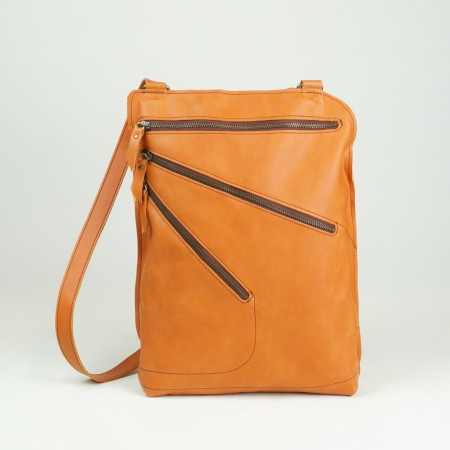 Octavia en color calabaza cosida en marrón