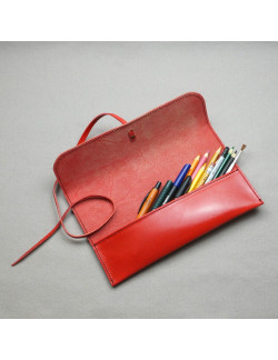 Plumier en piel rojo