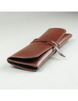 Plumier en piel tabaco