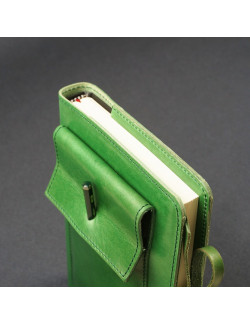 Elena en color verde