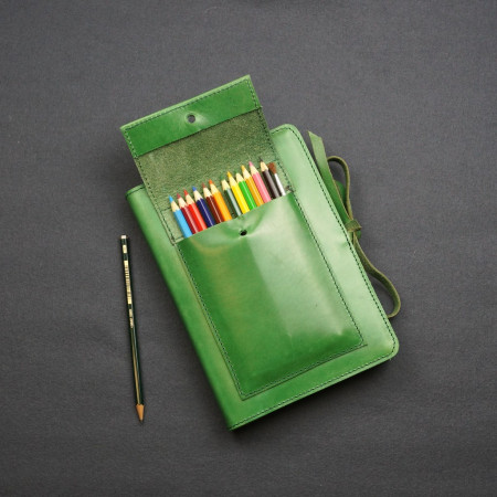 Elena en color verde