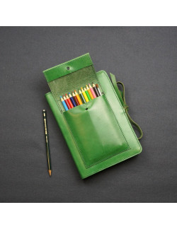 Elena en color verde