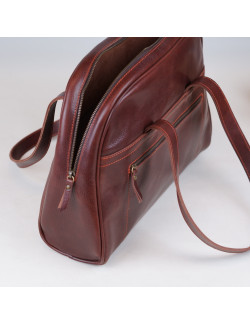 Carlota en color tabaco cosida en naranja