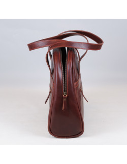 Carlota en color tabaco cosida en naranja