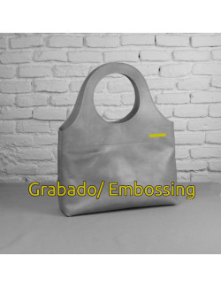 Si quieres que te grabemos la pieza, lo haremos donde indica la foto