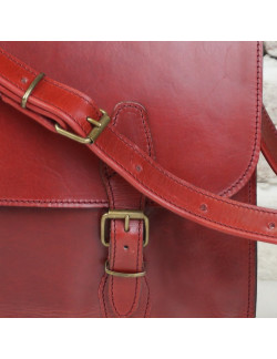 Cartera Holanda horizontal en color cereza