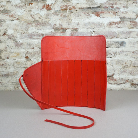 Gianni en color rojo