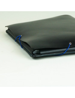 Carpeta de gomas en color negro