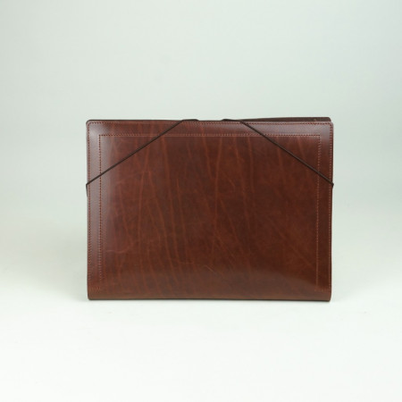 Carpeta de gomas en color tabaco