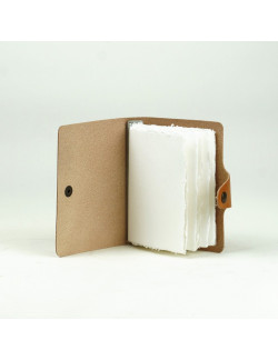 Piel i Papel 001 en color miel