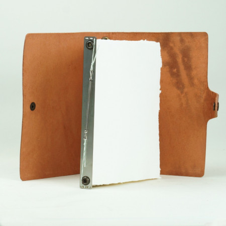 Piel i Papel 002 en color original