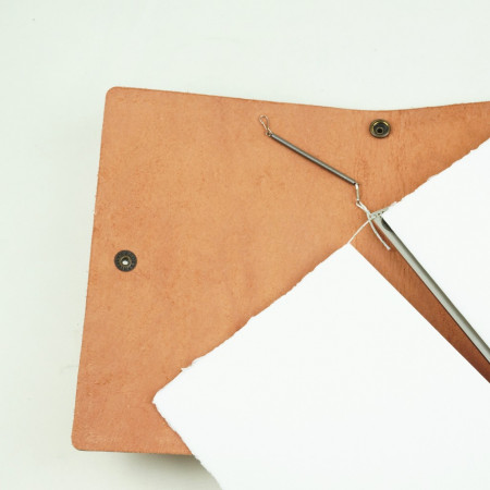 Piel i Papel 002 en color original