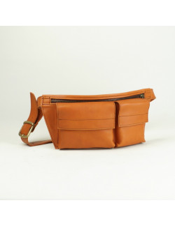 Alforja Ana color calabaza cosida con hilo marrón claro