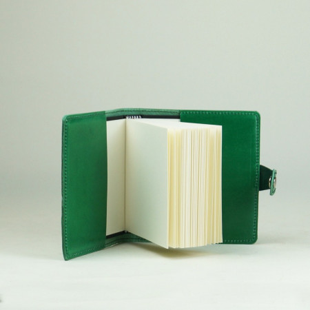 Libro Cuadrado en verde