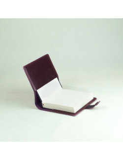 Libro Cuadrado en color burdeos